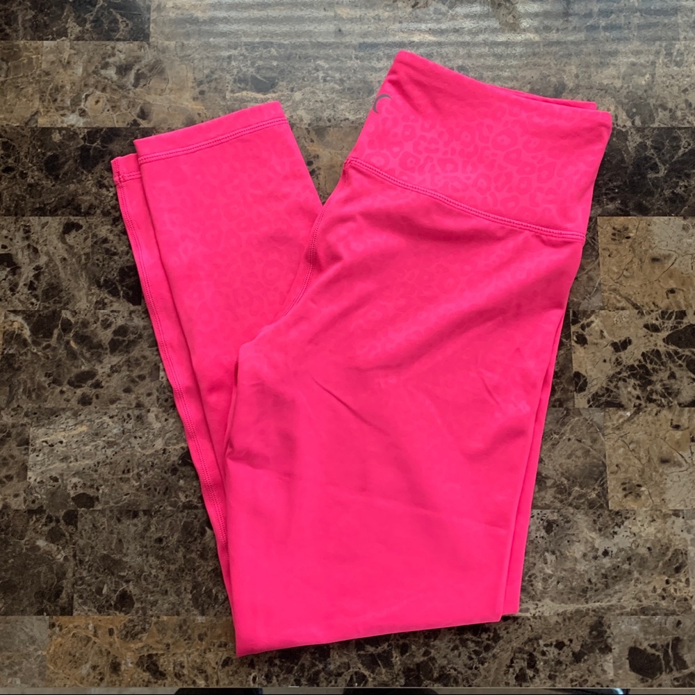 Zyia Hot Pink Leopard Light n Tight Leggings